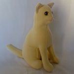 シンプル猫ぬいぐるみ